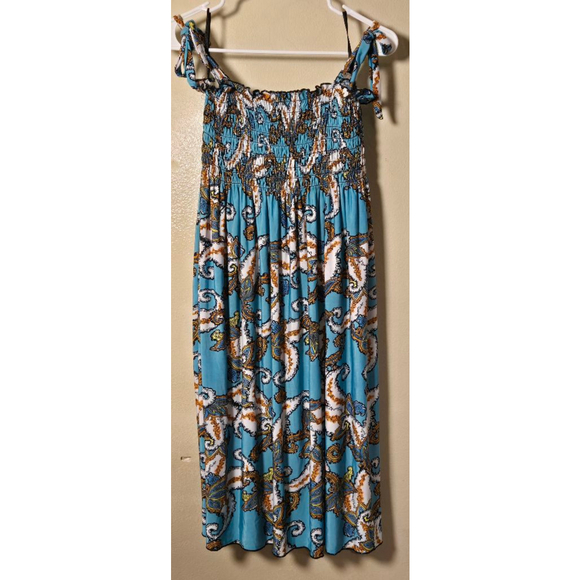 Unbranded Dresses & Skirts - Women's Blue & White Paisley Smocked Maxi Dress S